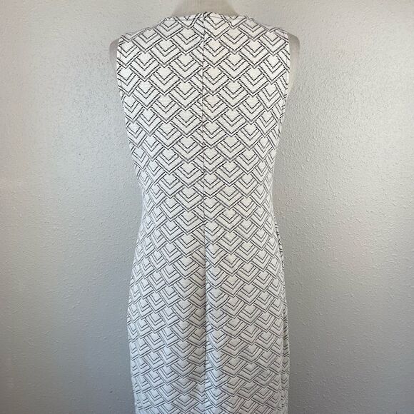 Kaileigh Sleeveless Midi Dress Size M EUC - Picture 5 of 7